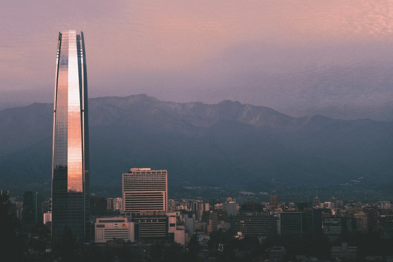 Skyline & Centro Histórico em Santiago